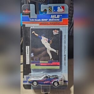 2003 MLB Ford Mustang 1:64 scale die-cast car featuring Omar Vizquel Fleet Ultra